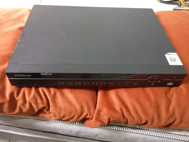 Vendo DVR 32 câmeras Intelbras 