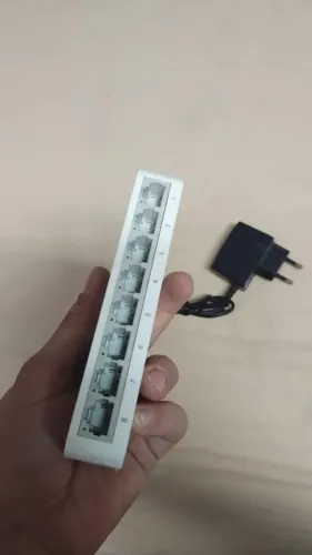 Hub de rj45 8 portas + fonte