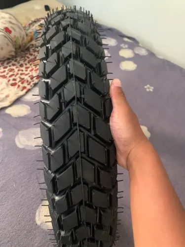 Pneu xre 300