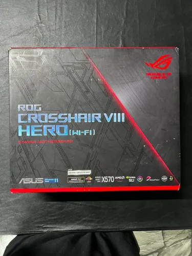 Placa-Mãe Asus ROG Crosshair VIII Hero Wi-Fi (X570) - LEIA A DESCRIÇÃO