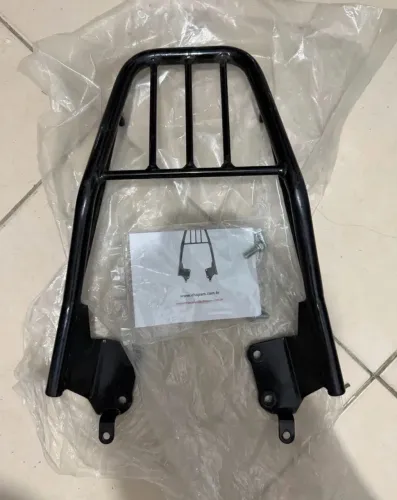 Bagageiro tubular chapam Yamaha Fazer fz15