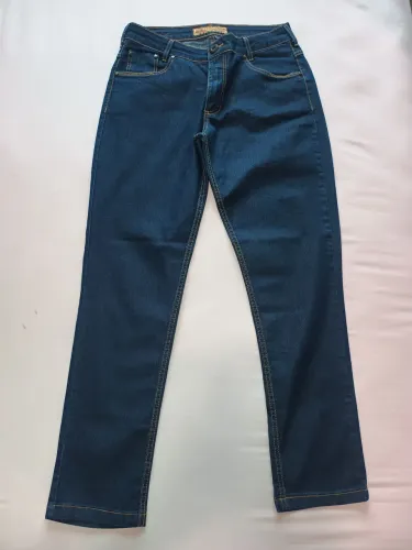 Calça jeans tamanho 46
