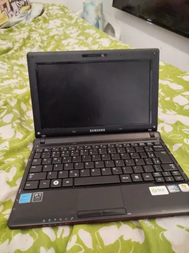 Netbook Samsung N150 Plus. 