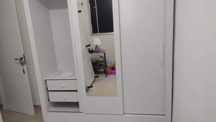 Guarda Roupa