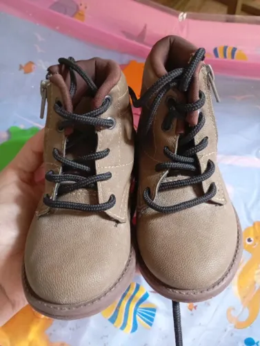 Bota infantil