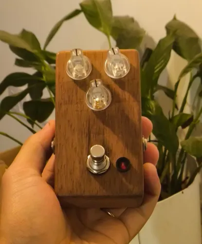 PEDAL HANDMADE RAT