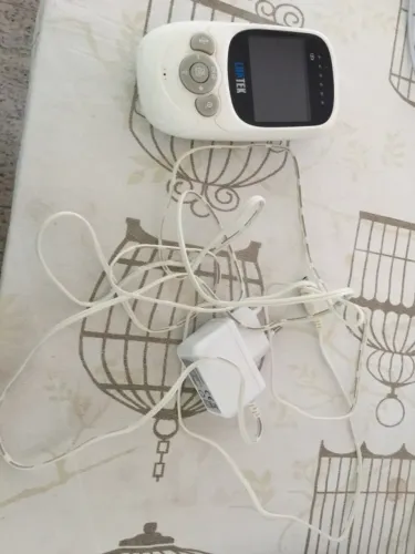 Babá Eletrônica Semi-Nova