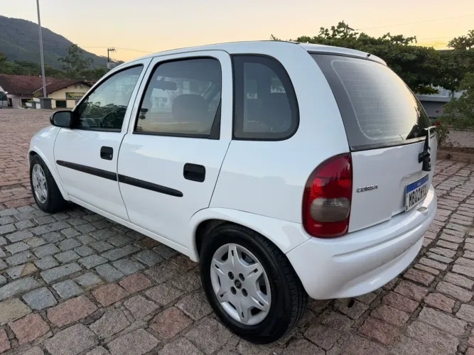 Chevrolet Corsa Wind 1.0 Mpf/milleniumi/ EFI 4P 2001