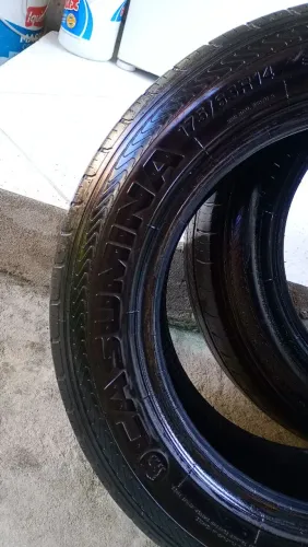 Par de pneus 175/65R14