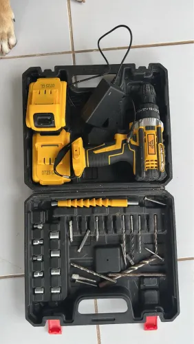 Kit Parafusadeira Furadeira C/2 baterias maletas 
