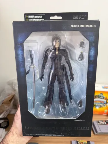 Action Figure Kadaj Final Fantasy VII