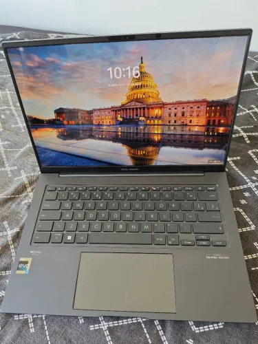 ASUS ZENBOOK 14X OLED (UX3404) CORE I9, 16GB RAM E 1TB SSD - TELA OLED 120HZ