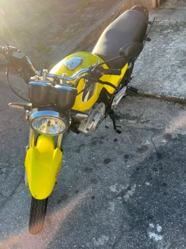 Suzuki Yes 125cc 2011 partida elétrica