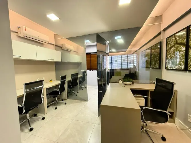 ER - Alugo Sala Comercial Totalmente Mobiliada no Infinity Corporate