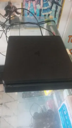Ps4 slim