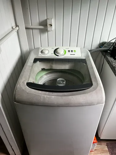MÁQUINA DE LAVAR USADA CÔNSUL