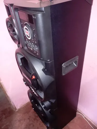 Caixa de som 2200W