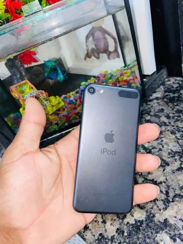 iPod 32 giga funcionando perfeitamente bem conservado