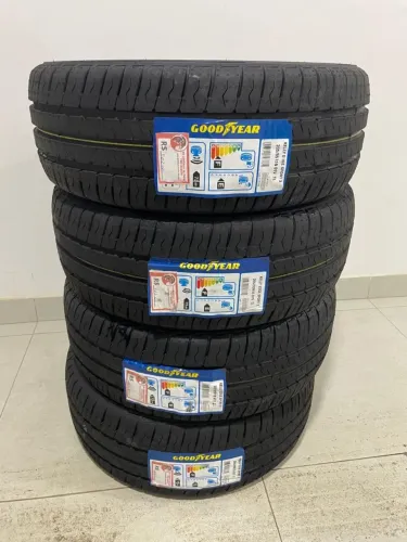 Pneus Goodyear 205/55 R16 novos