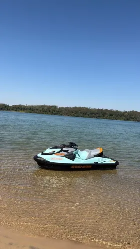 Jet 170 wake