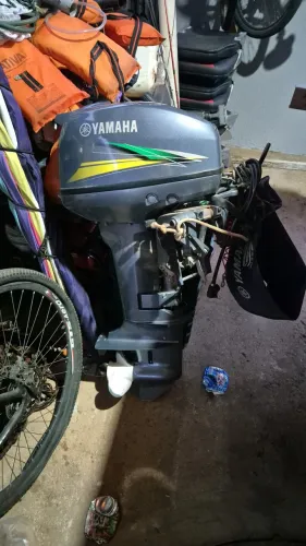 Motor de poupa 15 HP yamaha 2018