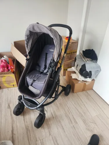 Carrinho de bebê dobrável 