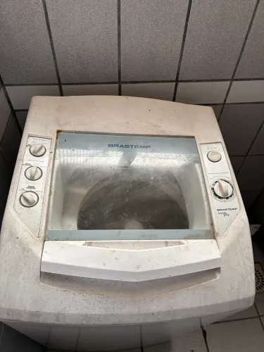 Maquina brastemp retirada das peças doação