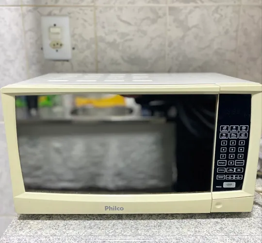 Microondas Philco espelhado 
