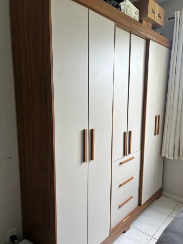 Guarda roupa 6