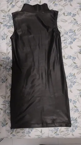 Vestido Curto Tubinho Estilo Regata Gola Alta Suplex Cirrê