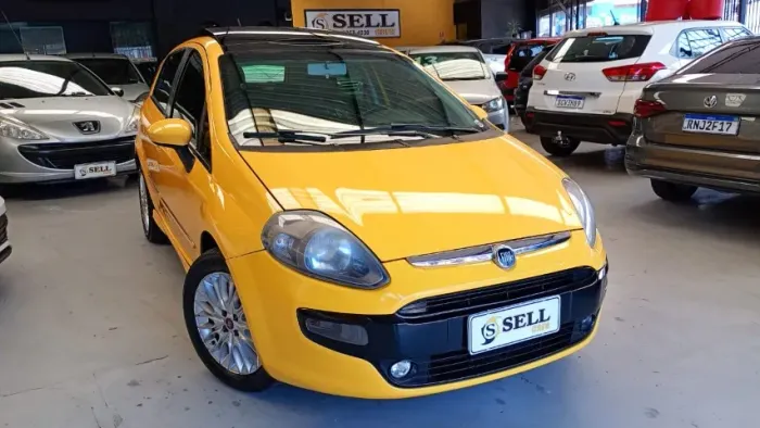Fiat Punto Sporting Dualogic 1.8 Flex 16V 5P 2013