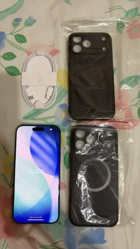 iPhone 17 Pro Max 512GB Azul NOVO 79 ciclos Garantia 2 Capas + Película Belkin R$ 8.000