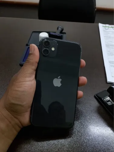 Vendo iPhone 11 64 gigas