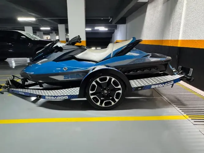 JETSKI SEADOO GTI 130 SE