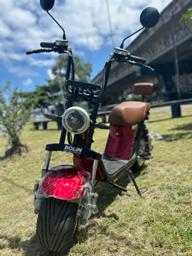 X13 Scooter Elétrica 