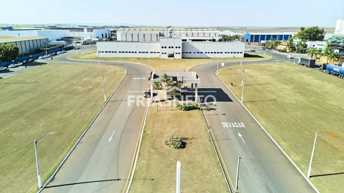 Consultório para locação no Distrito Industrial Uninorte I com aproximadamente 200 m2
