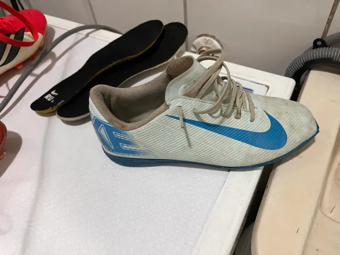 Chuteira mercurial Futsal