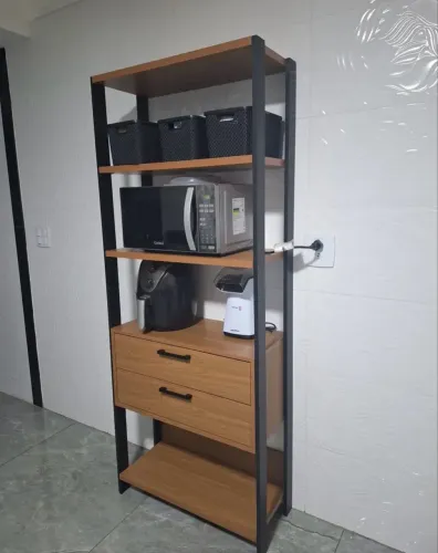 Estante Com Gavetas MDF Freijó / Preto Fosco