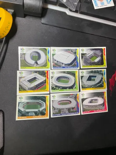 Figurinhas dos estádios da copa de 2006.
