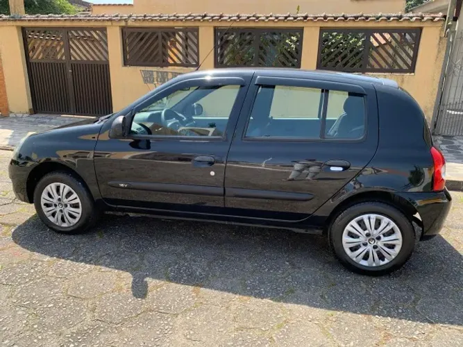 Renault Clio Hi-flex 1.0 16V 5P 2012
