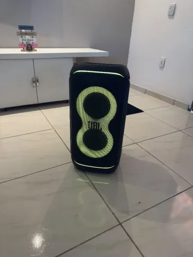 Caixa JBL party box stage 320