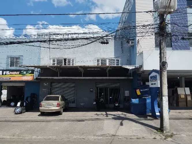 Alugo Prédio Comercial Próximo ao Centro