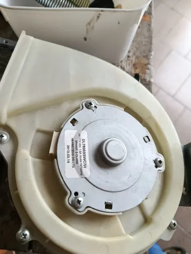 Moto ventilador de secagem lava e seca Eletrolux LSE11 127 V