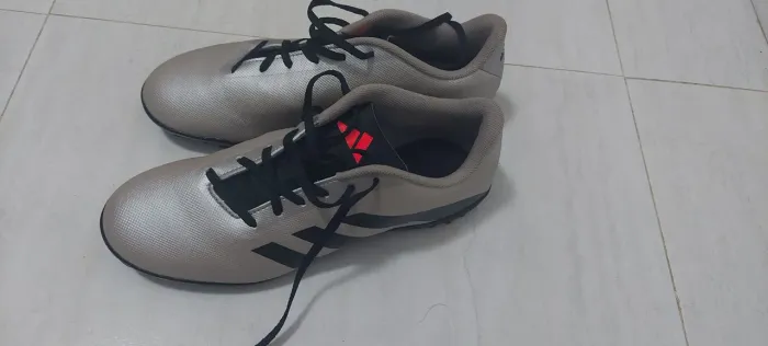 Chuteira adidas predator society 39 nunca usada