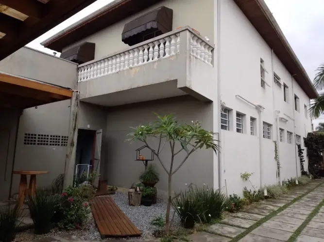 Salão para alugar, 350 m² por R$ 5.000,00/mês - Quiririm - Taubaté/SP