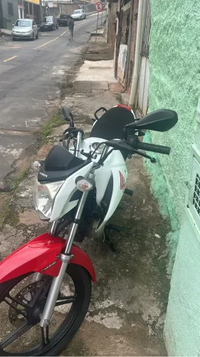 Passo financiamento ou vendo ela é Quito o financiamento 