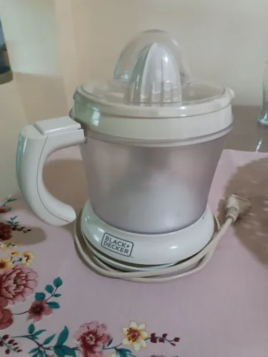 Espremedor de laranjas Black Decker