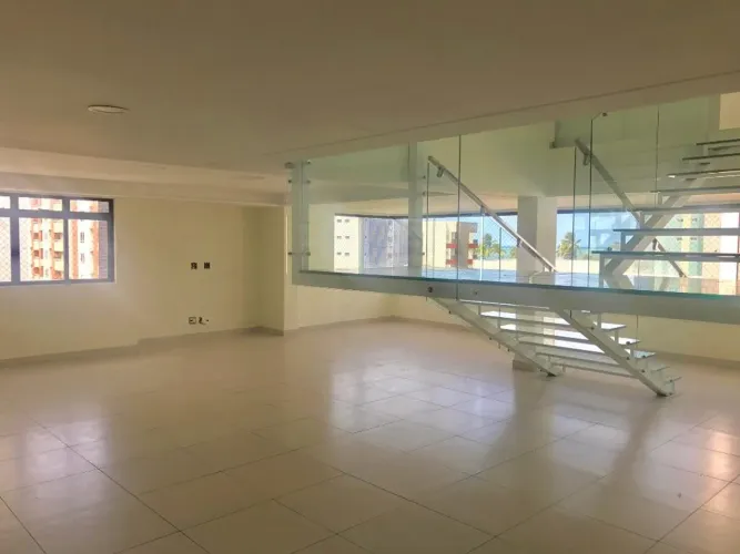 Valor de Super OPORTUNIDADE! Cobertura 900m2 para VENDA - Praia de Cabo Branco - João Pess