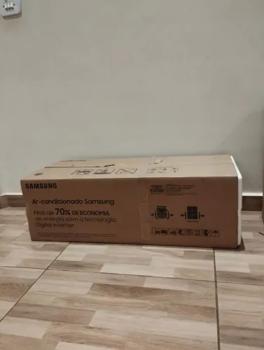 Ar-Condicionado Samsung WindFree Inverter 9.000 BTUs 220V - Novo na Caixa