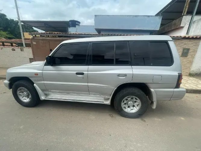 Mitsubishi Pajero GLS 2.8 Diesel Turbo Mec. 2000
